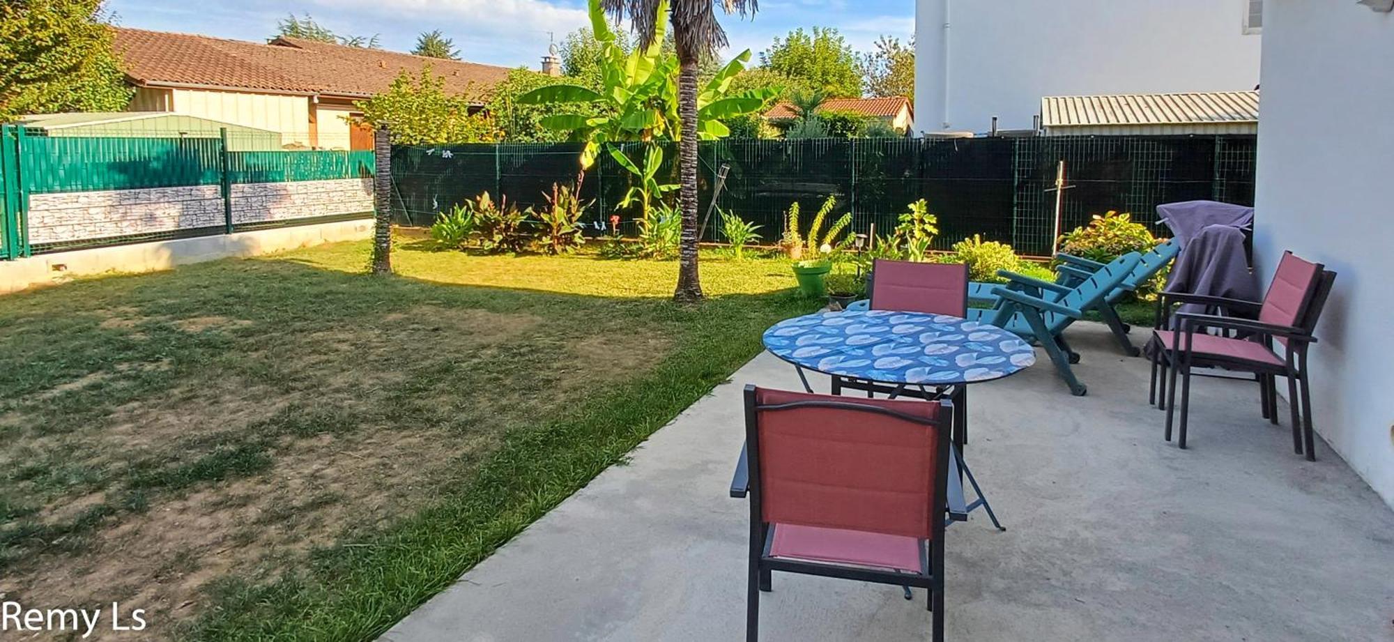 Joli Appartement Villeneuve-sur-Lot Exteriér fotografie